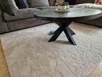 mooie salontafel van een maandje oud ,van mango hout, Huis en Inrichting, Stoffering | Tapijten en Kleden, 50 tot 100 cm, Zwart