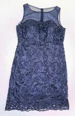 Feest jurk maat 42/44, Kleding | Dames, Jurken, Honoloeloe, Maat 42/44 (L), Zo goed als nieuw, Knielengte