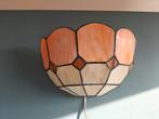 Wandlamp Tiffany style retro Glas in lood., Huis en Inrichting, Lampen | Wandlampen, Ophalen of Verzenden, Zo goed als nieuw, Glas