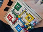 Houten gezelschapsspellen in doos, Ophalen, Zo goed als nieuw