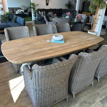 Houten Tuinset met X-poten – Tuintafel + 6 stoelen beschikbaar voor biedingen