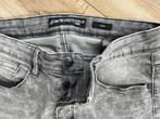 Grijze spijkerbroek W28/L32, Kleding | Heren, Spijkerbroeken en Jeans, W32 (confectie 46) of kleiner, Zo goed als nieuw, Grijs