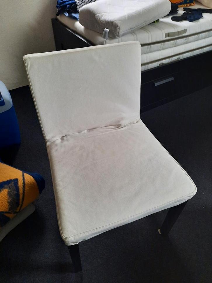 2 IKEA Stoelen met Wasbare Hoes, Huis en Inrichting, Stoelen, Ophalen of Verzenden