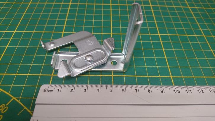 Schaarsteun, Steun 50mm Luxaflex jaloezie bevestigingssteun, Huis en Inrichting, Stoffering | Gordijnen en Lamellen, Nieuw, Ophalen of Verzenden