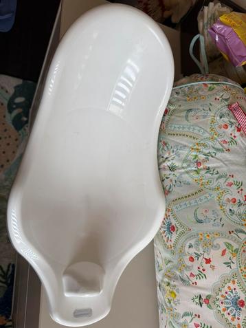Baby badstoeltje wit te koop! beschikbaar voor biedingen