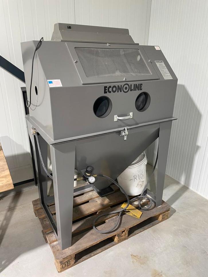 Proffesionele straalkast, straalcabine met afzuiging, ZGST !, Doe-het-zelf en Verbouw, Gereedschap | Overige machines, Gebruikt