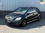 Mercedes-Benz B-klasse 200 Turbo |Airco|Panoramadak|CruiseCt, Voorwielaandrijving, 65 €/maand, Stof, Zwart