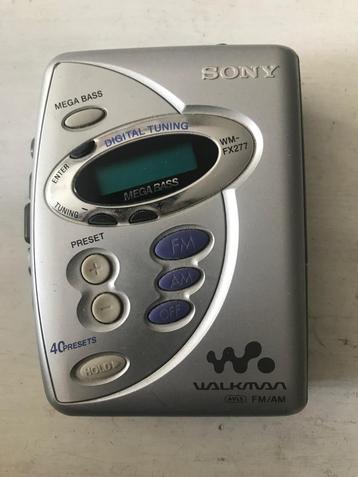 Sony walkman met radio beschikbaar voor biedingen