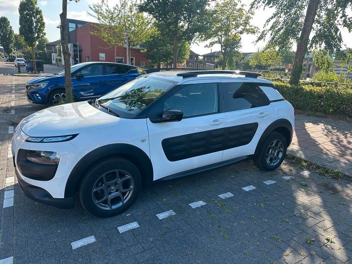 Citroën C4 Cactus 1.2 E-vti 82 Etg5 Airdream 2015 Wit, Auto's, Citroën, Particulier, C4 Cactus, Achteruitrijcamera, Airbags, Airconditioning
