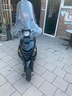 Piaggio zip 2016, Fietsen en Brommers, Scooters | Piaggio, Maximaal 45 km/u, Zip, Ophalen of Verzenden, Zo goed als nieuw