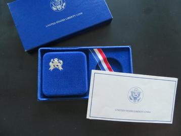 Dollar 1986 in etui beschikbaar voor biedingen