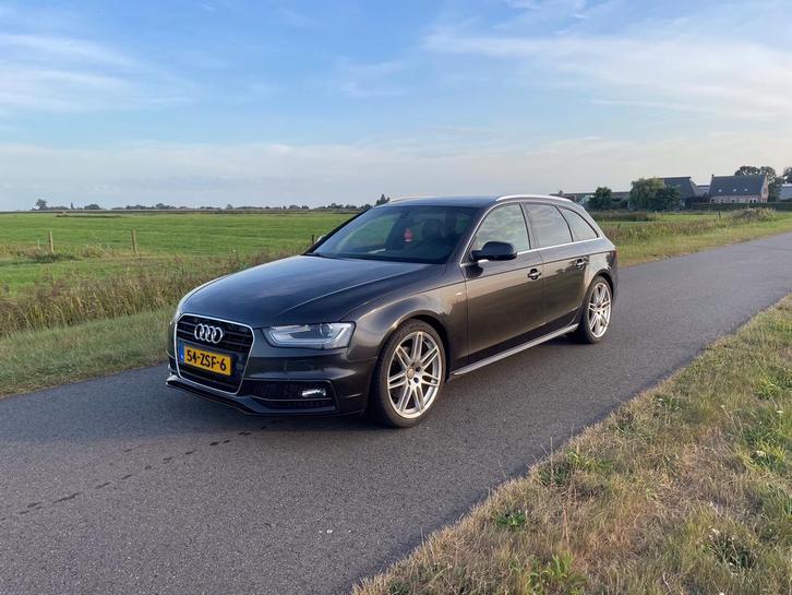 Audi A4 1.8 Tfsi 125KW Avant Multitr. 2013, Auto's, Audi, Particulier, Lederen bekleding, Lichtmetalen velgen, Sportstoelen, Start-stop-systeem