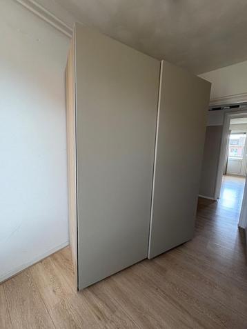 IKEA pax met schuifdeuren compleet met inrichting  beschikbaar voor biedingen