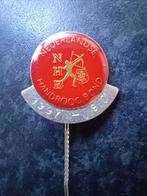 Speldje Nederlandse Handboog Bond NHB 1997 rood, Verzamelen, Ophalen, Gebruikt, Sport, Speldje of Pin