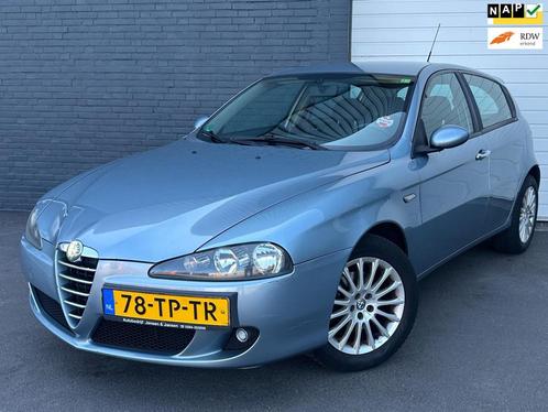 Alfa Romeo 147 1.6 T.Spark Business LEDER/CRUISE/CLIMA/LMV/P, Auto's, Alfa Romeo, Bedrijf, Te koop, ABS, Airbags, Airconditioning