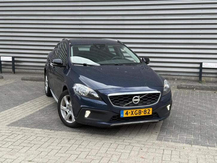 Volvo V40 Cross Country 1.6 T4 Summum (bj 2014) AUTOMAAT|ECC, Auto's, Volvo, Bedrijf, Te koop, V40, ABS, Airbags, Airconditioning