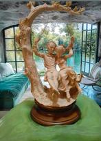 Mooi decoratief beeld van een verliefd stel, Ophalen of Verzenden