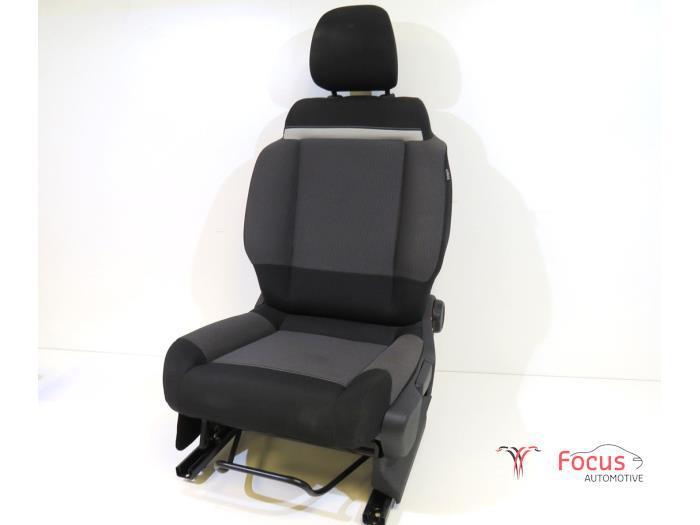 Stoel links van een Citroen C3 Aircross, Auto-onderdelen, Interieur en Bekleding, Citroën, Gebruikt, Ophalen of Verzenden