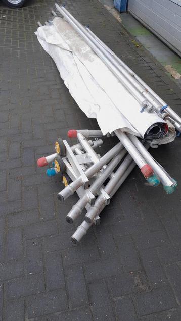Regenkap regentent regenkapstaanders om af te zeilen 9 meter beschikbaar voor biedingen