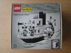 LEGO IDEAS 21317 DISNEY Steamboat Willie, Nieuw, Complete set, Ophalen of Verzenden, Lego