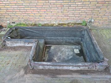 Vijverbak beschikbaar voor biedingen