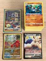 KADO TIP Set van 100 verschillende originele Pokemon kaarten, Ophalen of Verzenden, Zo goed als nieuw, Meerdere kaarten, Foil