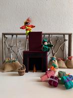 Schoorsteen met Vuurtje en Mandje met Sprokkelhout., Ophalen of Verzenden, Nieuw, Figuurtje(s), Wolvilt