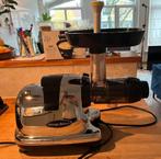 Omega J8228C slow juicer, Witgoed en Apparatuur, Juicers, Ophalen, Zo goed als nieuw, Slowjuicer
