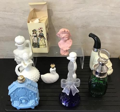Vintage Avon Parfum Flesjes en Zeep in Totaal 7 Stuks., Verzamelen, Parfumverzamelingen, Gebruikt, Parfumfles, Verzenden