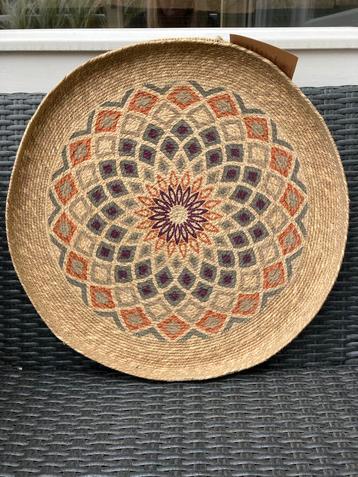Handgemaakte Jute ronde  deco wandhanger uit india beschikbaar voor biedingen