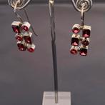 Zilveren oorbellen met zirconia, Sieraden, Tassen en Uiterlijk, Hangers, Nieuw, Ophalen of Verzenden, Met edelsteen