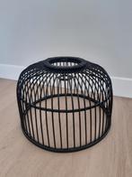 Mooie zwarte rieten / rotan lampenkap, Ophalen, Zo goed als nieuw, Rond