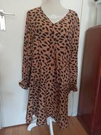 NIEUW! Charmante leuke all over animal print jurk mt 1XL 46, Verzenden, Nieuw, Maat 46/48 (XL) of groter, Bruin