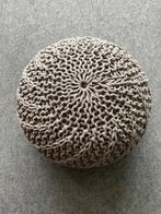 poef kleur taupe/grijs, Huis en Inrichting, Ophalen, Rond, Zo goed als nieuw, 50 tot 75 cm