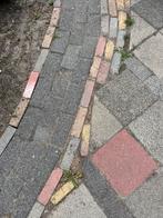 Gratis afte halen tegels en straatstenen, Tuin en Terras, Ophalen, Zo goed als nieuw