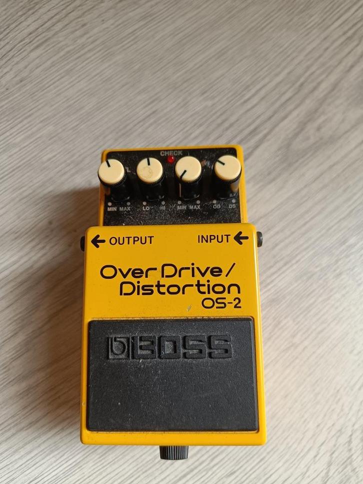 Boss Overdrive / Distortion OS-2, Muziek en Instrumenten, Effecten, Gebruikt, Distortion, Overdrive of Fuzz, Ophalen of Verzenden
