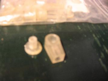 Gordijnroeilhouders beschikbaar voor biedingen