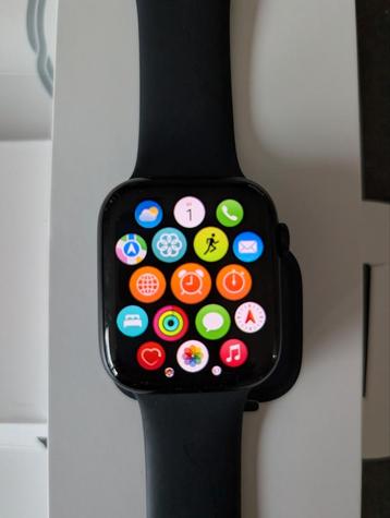 Apple Watch Series 8 45 MM Mid Alu GPS beschikbaar voor biedingen