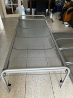 Mooi Onderschuifbed voor 1 of 2 personen. Merk avek, 90 cm, Overige kleuren, Tweepersoons, Zo goed als nieuw