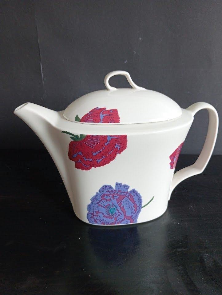 Arabia Illusia theepot, Heikki Orvola Finland, Huis en Inrichting, Keuken | Servies, Overige typen, Overige stijlen, Keramiek