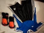 146 152 Adidas sport set gratis scheenbeschermers zwart blau, Adidas, Gebruikt, Sport- of Zwemkleding, Ophalen of Verzenden