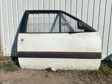 Linker- en rechtervoordeur Citroen AX beschikbaar voor biedingen