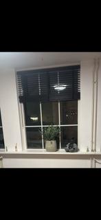 Houten jalozie 50 mm, Ophalen, 100 tot 150 cm, Zwart, Zo goed als nieuw