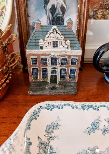 Blokker Miniatuur Grachtenpand  beschikbaar voor biedingen