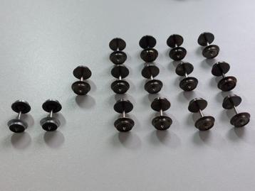 Fleischmann HO AC assen 24 en 25 mm (27 stuks) beschikbaar voor biedingen