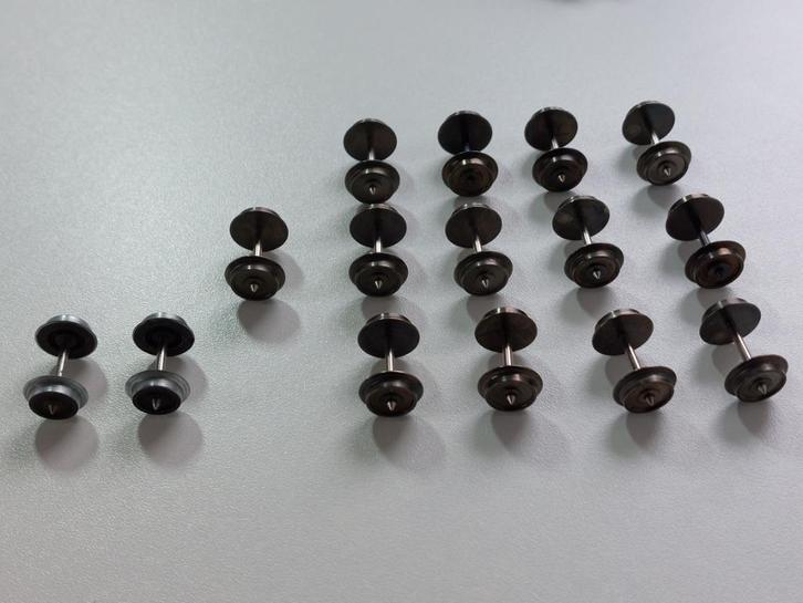 Fleischmann HO AC assen 24 en 25 mm (27 stuks), Hobby en Vrije tijd, Modeltreinen | H0, Zo goed als nieuw, Overige typen, Wisselstroom