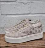 Kenneth Cole - Prachtige leren sneakers maat 42 - Nieuw €120, Kleding | Dames, Schoenen, Beige, Kenneth Cole, Nieuw, Ophalen of Verzenden