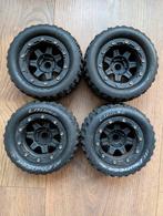 Louise MT-Pioneer 3.8 Traxxas Maxx Banden, Ophalen of Verzenden, Gebruikt, 1:32 tot 1:50, Overige merken