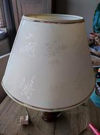 Lampenkap crème bloem vintage, Huis en Inrichting, Lampen | Lampenkappen, Ophalen, Gebruikt, Crème, Rond
