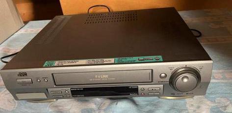 JVC videorecorder + videobanden, Audio, Tv en Foto, Videospelers, Gebruikt, Ophalen of Verzenden